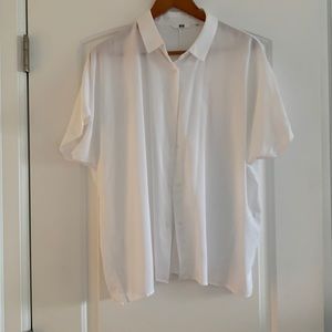 Uniqlo white shirt.